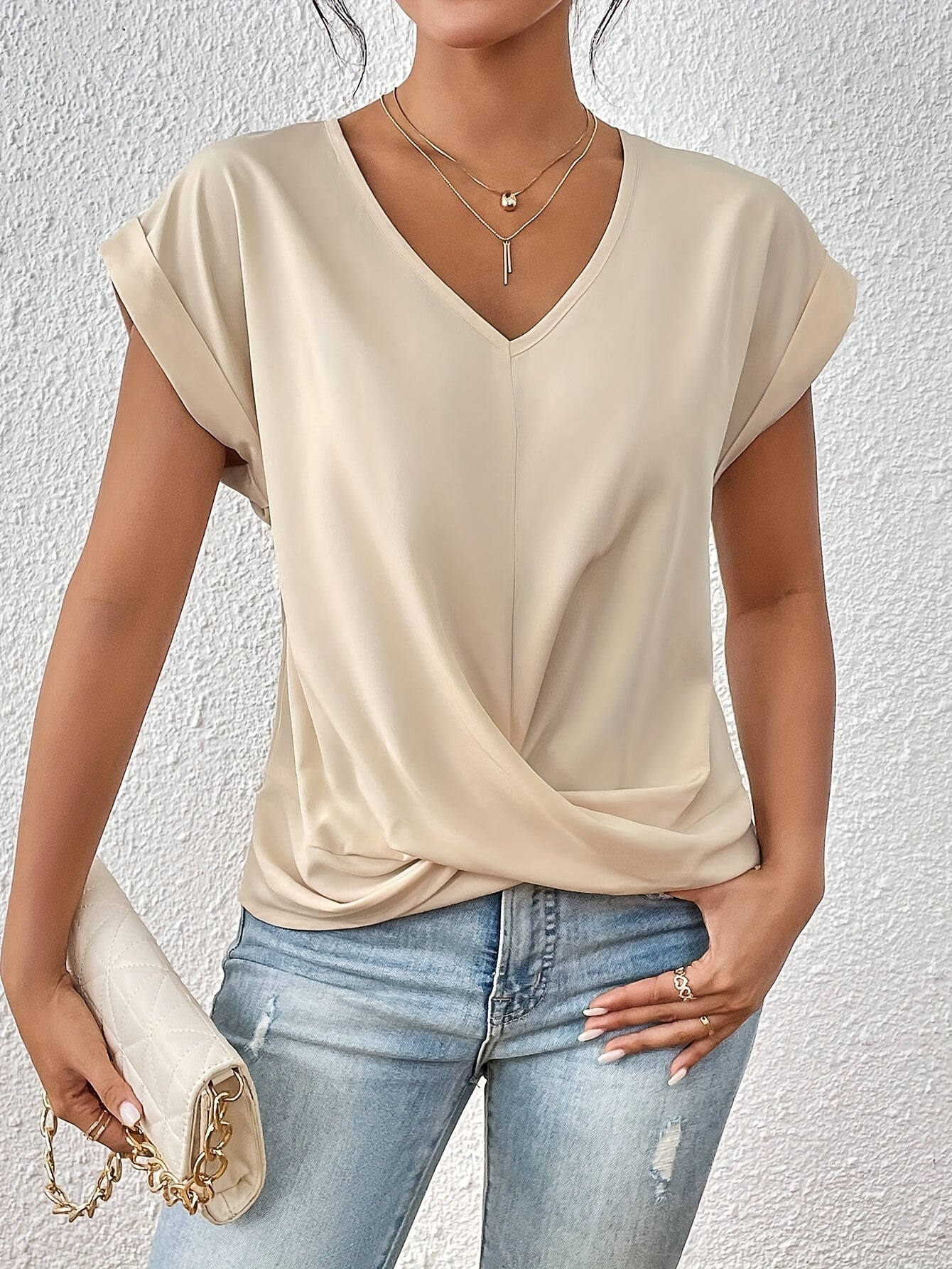 W&N™ | V-Hals Twist Front Top