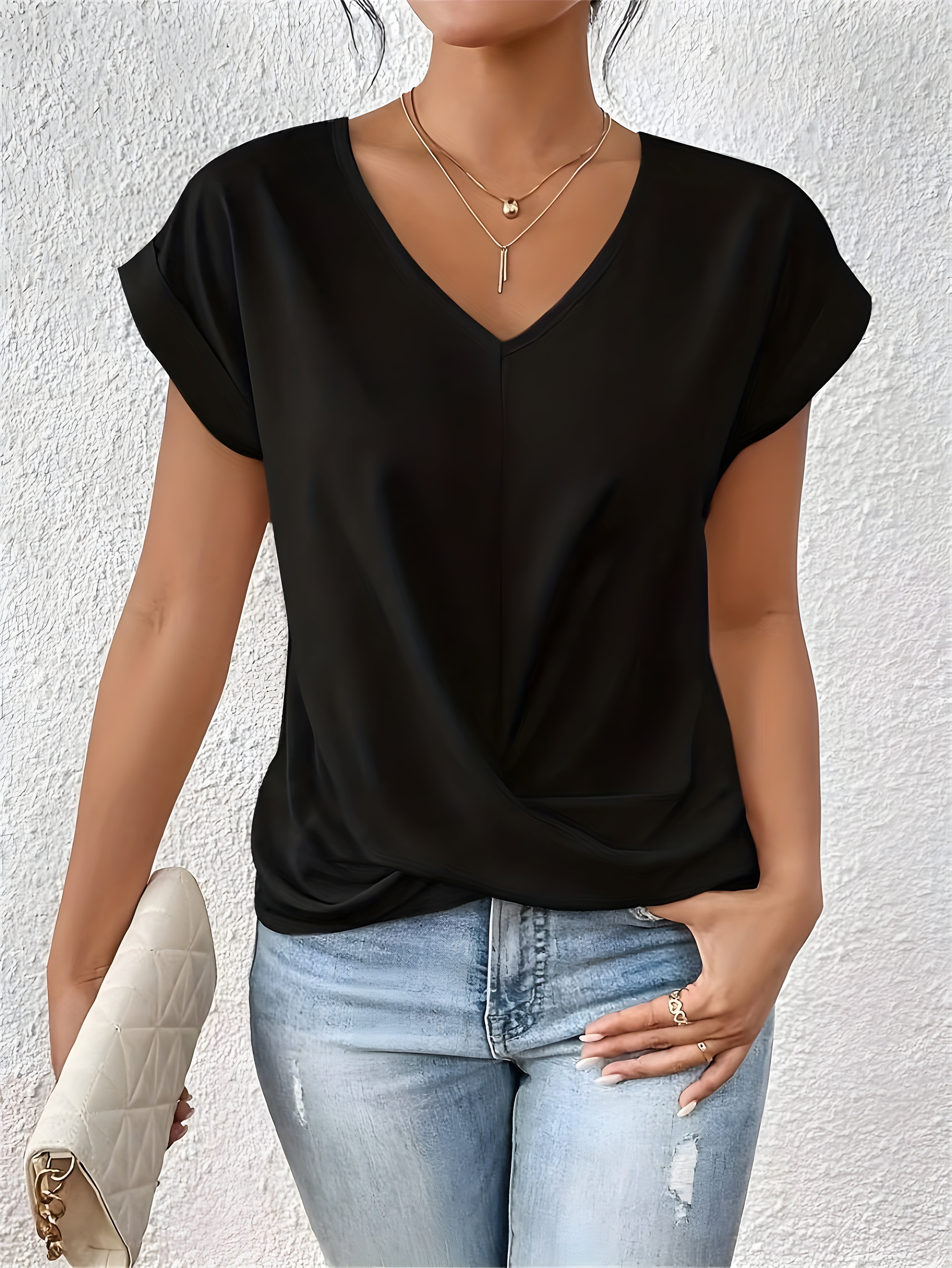 W&N™ | V-Hals Twist Front Top