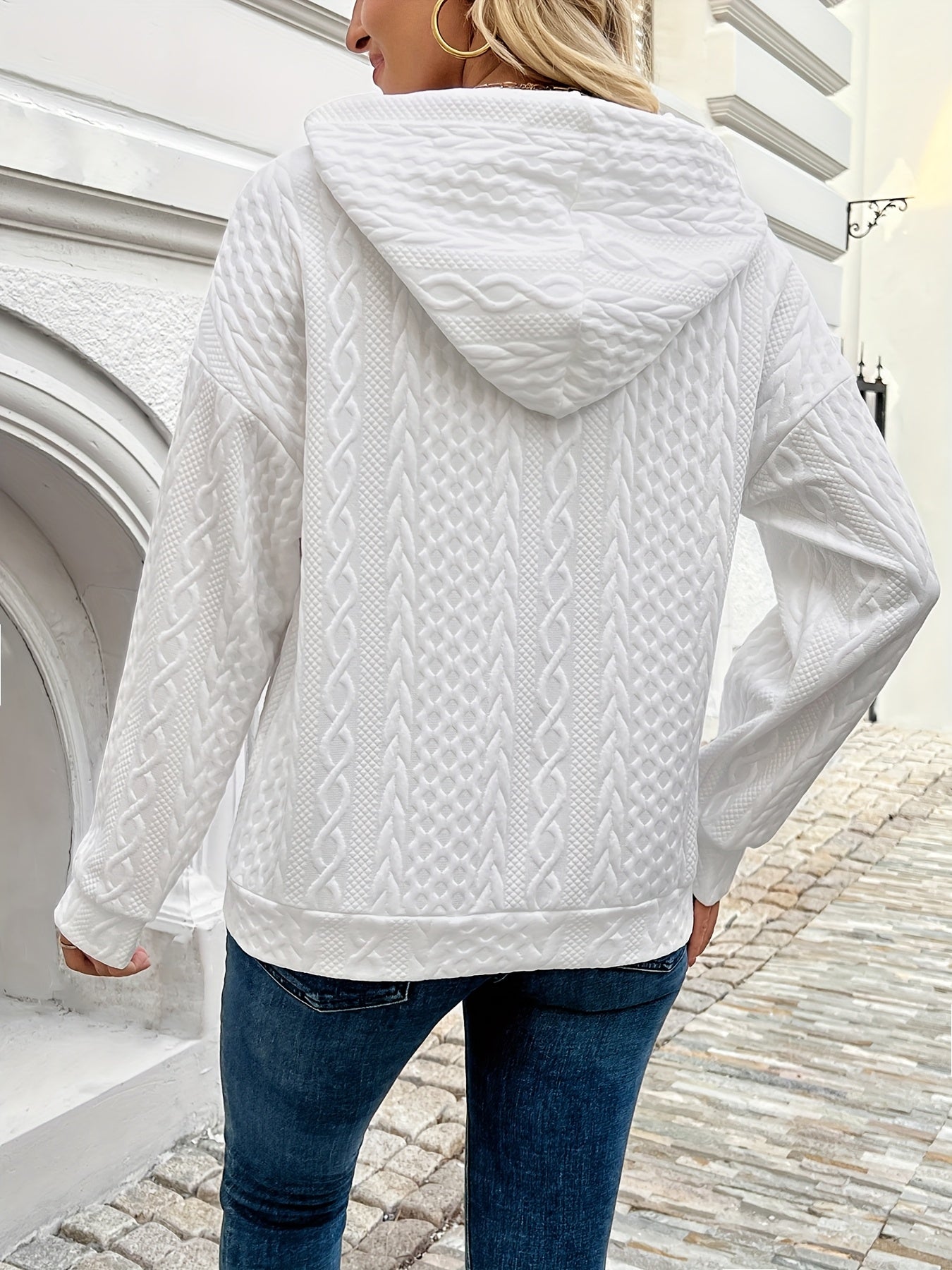 W&N™ |Sweater with cable texture