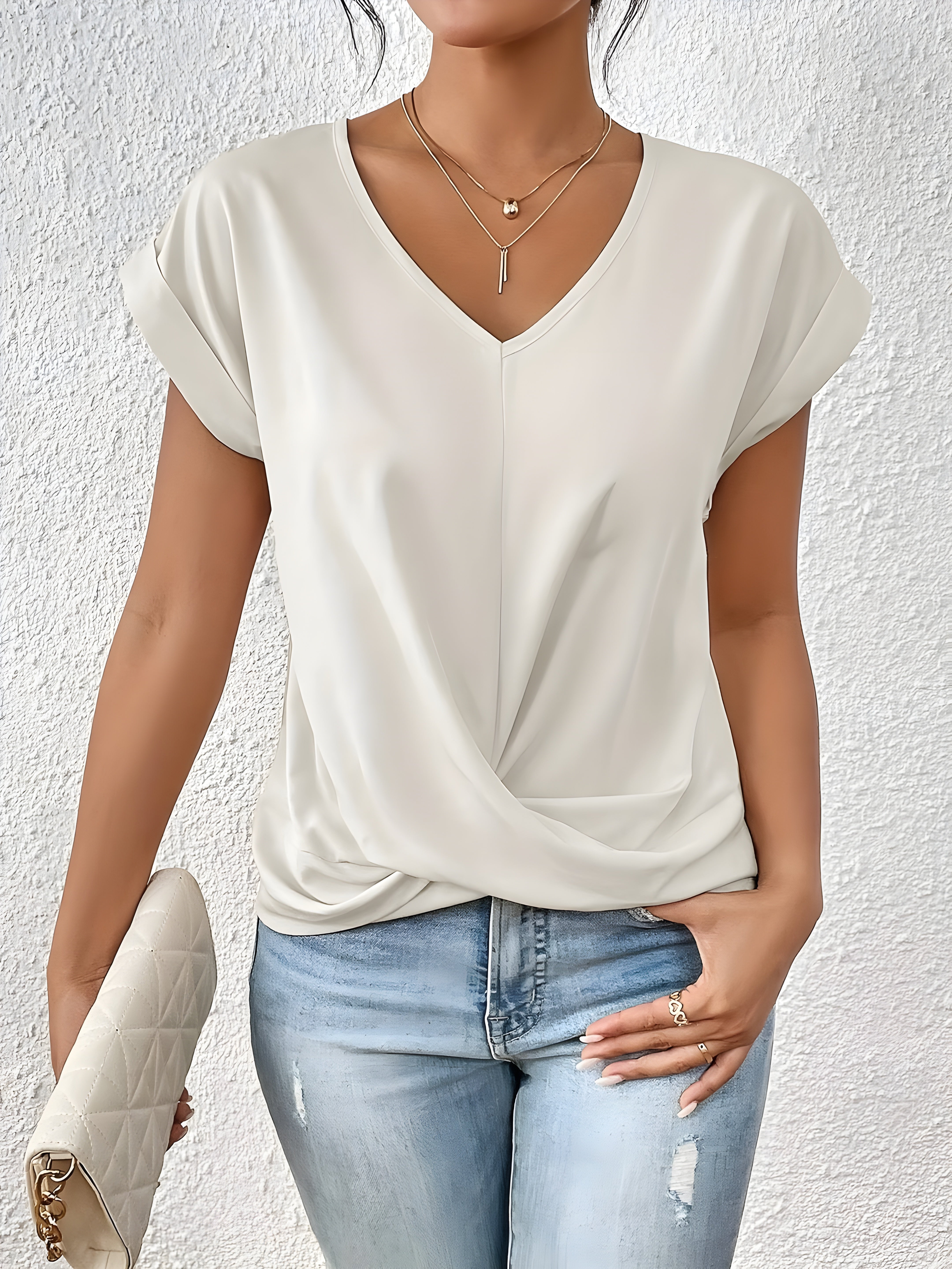 W&N™ | V-Hals Twist Front Top